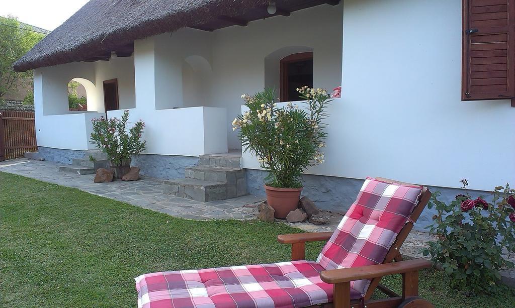 Country House Balaton ปาลอซนัค ภายนอก รูปภาพ