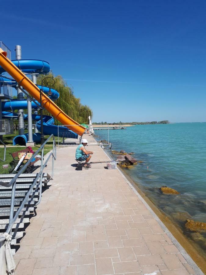 Country House Balaton ปาลอซนัค ภายนอก รูปภาพ